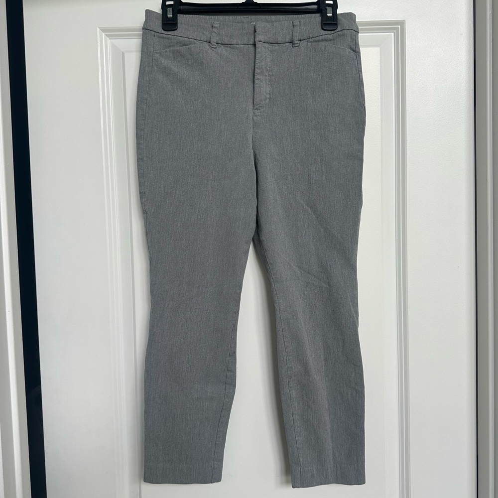 Old Navy Women's Gray Straight Leg Pants